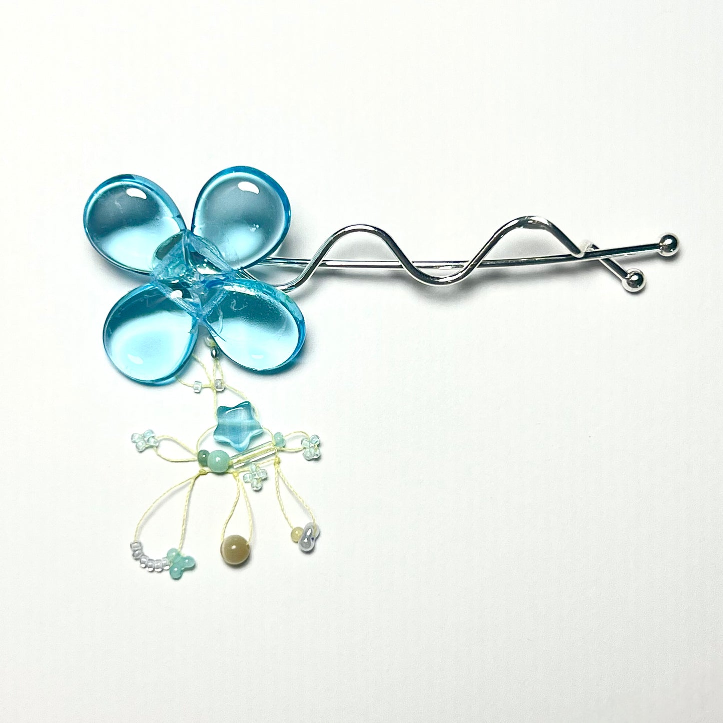 aqua starPetal hair pin