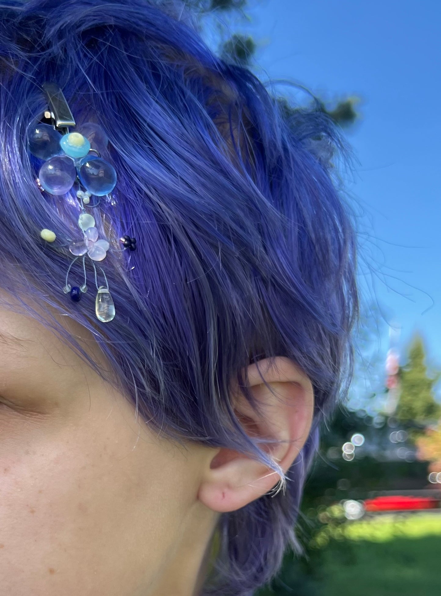 moon gummy pal hair clip