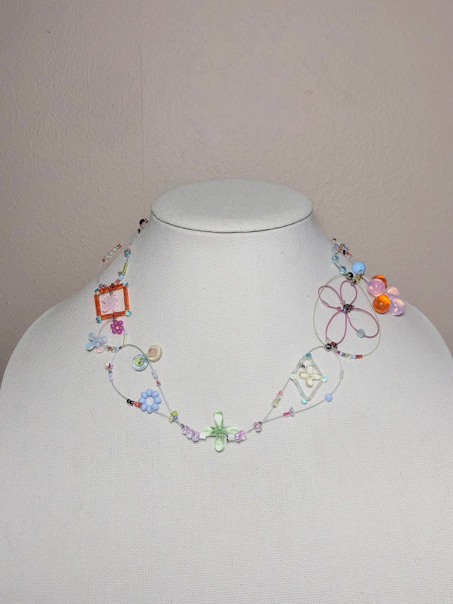 meadow havenLoop necklace & detachable charm