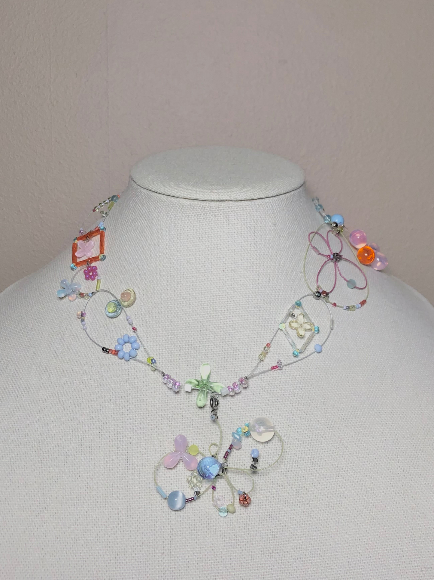 meadow havenLoop necklace & detachable charm