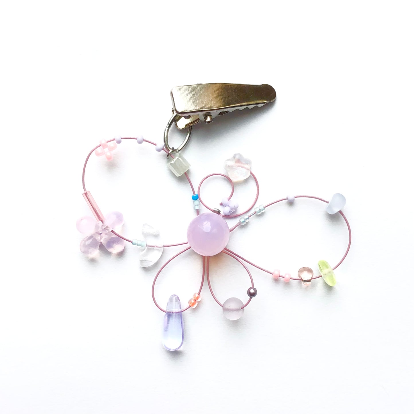 dewWing starry dream hair clip